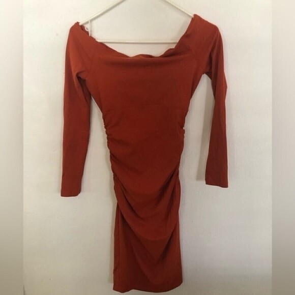 NWOT Susan Monaco open Twist front long sleeve dress - Picture 4 of 6
